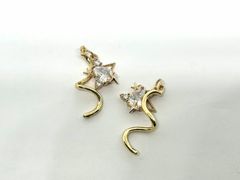 E71     ハンドメイド　 ピアスorイヤリング 　選択可能作品      ※二枚目はイメージ画像です。