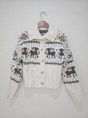 ニットカーディガン