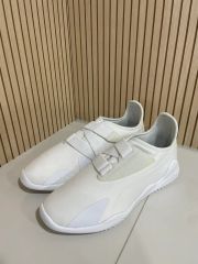プーマ モストロ 白