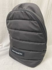 【中古】Marimekko ﾏﾘﾒｯｺ ﾊﾞｯｸﾊﾟｯｸ ﾌﾞﾗｯｸ  991941501