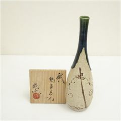 松本鉄山造　織部鶴首花入（共箱）  花入れ 茶道 茶道具 花瓶 花器 おしゃれ フラワーベース 道具 茶室 華道 華道具 インテリア hnir 2月 冬