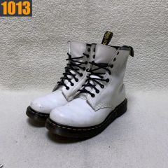250 DR. MARTENS ドクターマーチン 1460 8ホール スムース 白 ウォーカーブーツ