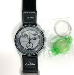 新品未使用 オメガ スウォッチ 時計 S033M700 ムーンスウォッチ ミッショントゥアースフェイズ  ムーンフェイズ  ムーンフェイズ アースフェイズ グレー ブラック  国内正規品 OMEGA×Swatch  メンズ レディース
