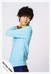 【中古】生写真(ジャニーズ) Hey! Say! JUMP/薮宏太/上半身・衣装水色・黄緑・左手肩・体左向き・目線右・背景白/「ウィークエンダー/明日へのYELL」PV＆ジャケ写撮影オフショット/公式生写真