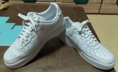 260 NIKE エアフォース