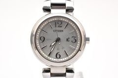 CITIZEN シチズン xC クロスシー H335-T012345Y エコドライブ ソーラー電波 レディース シルバー 文字盤 アラビア数字 ステンレス ブレス ラウンド 10気圧防水 デュラテクト 腕時計 稼働品