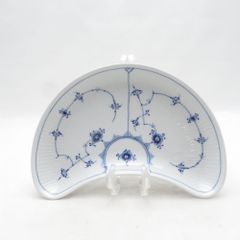 美品 ROYAL COPENHAGEN ロイヤルコペンハーゲン ブルーフルーテッドプレイン 352 クレセントディッシュ 変形皿 SY13850U1 