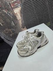 ニューバランス スニーカー 270