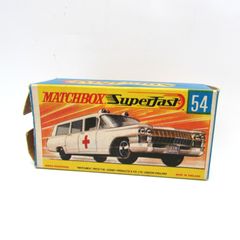 空箱 MATCHBOX Superfast マッチボックス スーパーファスト No.54 キャデラック アンビュランス 蓋部分欠損