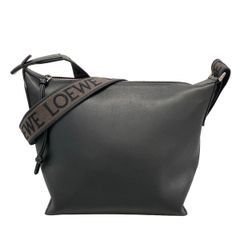 LOEWE(ロエベ) ショルダーバッグ キュービィ クロスボディバッグ スモール 黒×ダークグレー