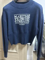 MARITHE FRANCOIS GIRBAUD W クラシックロゴ クロップドニット
