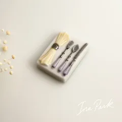 高級カトラリーのフェーブ　フェーヴ　フランス製　ミニチュア　陶器　雑貨