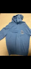 LAドジャーズ フードTシャツ