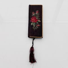 ヴィンテージ 薔薇 刺繍 折りたたみ コンパクトミラー タッセル付き 薔薇 花 手鏡 鏡 和装小物 着物小物 装飾 昭和 레트로 刺繍小物