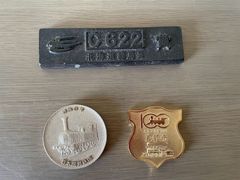 국철 철도 개업 100년 기념 메달 문진 3점 세트 C62 2 요시게이호 1호 기관차 쇼와 레트로