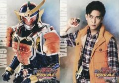 중고 ポストカード キャラクター 仮面ライダー鎧武 葛葉紘汰 ポストカード2枚セット 「仮面ライダー平成ジェネレーションズ FINAL ビルド＆エグゼイドwithレジェンドライダー」 第2弾 入場者プレゼント