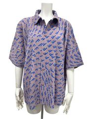 【中古】HOMME PLISSÉ ISSEY MIYAKE　オムプリッセイッセイミヤケ　半袖ブラウス　柄物　ダークピンク＿S25＿＿セルモアから出品＿s-0367-r25