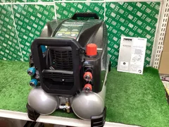 【激安】【未使用品】makita(マキタ) 常圧/高圧エアコンプレッサ 黒(タンク11L) AC500XLB / IT94VG7