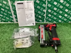 【未使用品】makita(マキタ) 4㎜高圧エアタッカ (赤) AT425HE / ITD5SG4J0DHX アウトレット