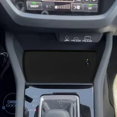 【期間限定】スバル Subaru フォレスター FORESTER 2025年モデル 左右ハンドル対応 ワイヤレス充電スペース用シリコ