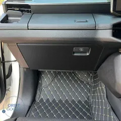 【即納】トヨタ Toyota ハイラックス HILUX 2026年式 右ハンドル車 助手席側 グローブボックス保護シート 1点 