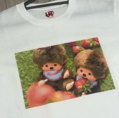 日本UT正規品 新品 ユニクロ モンチッチ 半袖Tシャツ Mサイズ いちごモンチッチ