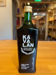 【送料無料】カバラン コンサートマスター ポート・カスク・フィニッシュ ベビーサイズ 40度 200ml ■台湾産