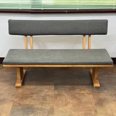 【即納】松田家具 白王 幅1300mm 背付ベンチ ダイニングベンチ ファブリック【C9420】