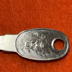 オフィス家具　鍵　中古　プラス　L730　デスク　メーカー純正｜在庫あり