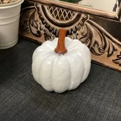【アウトレット】木製　白いかぼちゃ　ハロウィン　【訳アリ】【塗装不良あり】｜在庫あり