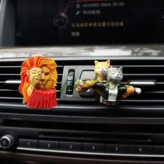 【送料無料】新品未使用 直供 タイタン猫美女 & 吸血鬼アート風 車載用輸出向け芳香剤 レジン製装飾