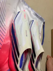 中古 アディダス ハイパーサッカーシューズ 即納
