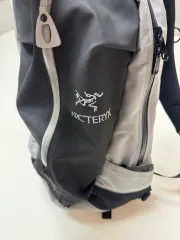 ARC'TERYX アークテリクス アロー22 バッグ バックパック 新着