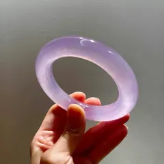 【期間限定】ミャンマー産 天然ヒスイ 翡翠 バングル レディース 天然石 パープル 翡翠ブレスレット 透明感 上品 エレガント シン