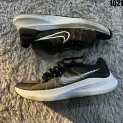 NIKE エア ズーム ペガサス 黒白 スニーカー 275 新着
