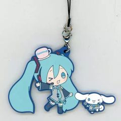 중고 ストラップ 初音ミク＆ 시나모롤 ミク 右目閉じ 「初音ミク×イセタン～Happy 16th Celebration in ISETAN !!～ 初音ミク× 시나모롤 ムードマーク バイ イセタン ラバーストラップ」