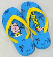 중고 シューズ COOKY ジョングク キャラクタービーチサンダル ライトブルー×イエロー Mサイズ 「BT21×CIAOPANIC TYPY」