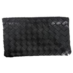 ボッテガヴェネタ クラッチバッグ メンズ イントレチャート BOTTEGAVENETA レザー ブラック 黒 ゴールド金具【中古品】