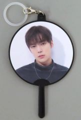 【中古】キーホルダー ミニョク(MONSTA X) ミニうちわチャーム 「オフィシャルファンクラブ MONBEBE JAPAN」 会員限定 オンラインくじ A賞