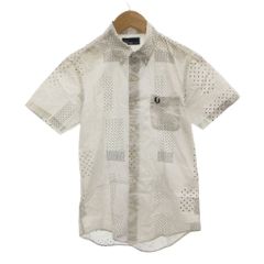 フレッドペリー FRED PERRY シャツ XS 白 ホワイト ドット柄 ボタンダウンカラー 半袖 ロゴ刺繍 /IB ■IBO100