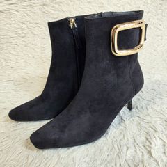 美品ROGER VIVIER ロジェヴィヴィエ サイドバックル スウェードショートブーツ ブーティ ピンヒール ブラック 黒 ゴールド金具 35.5