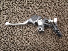 セロー250 クラッチレバー ホルダー ●C3902！DG31J ヤマハ 【 G3J9E 】 SEROW FI インジェクション
