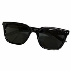 美品 GENTLE MONSTER ジェントルモンスター NUBO スクエアシェイプ サングラス アイウェア ブラック 54□21-146 メンズ ケース付き