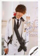 중고 生写真 ジャニーズ King ＆ Prince 永瀬廉 膝上・衣装白・左手ポケット 「シンデレラガール」PV＆ジャケ写撮影オフショット