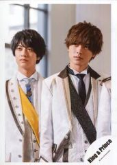 중고 生写真 ジャニーズ King ＆ Prince 永瀬廉・髙橋海人 上半身・衣装白・体正面 「シンデレラガール」PV＆ジャケ写撮影オフショット