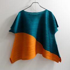 【美品】 PLEATS PLEASE【バイカラー 横プリーツ ブラウス カットソー】 プリーツプリーズ ISSEY MIYAKE イッセイミヤケ 26100683