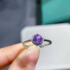 アメジスト指輪 シルバー925 アメジスト リング 배송비 무료 紫水晶指輪 天然石 レディース ファッション アクセサリー 人気 普段使い プレゼント 結婚式 記念日 誕生日プレゼント 彼女 母 祖母 シンプル 上品 落ち着いた 紫の輝き bjz770