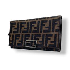 FENDI フェンディ ズッカ柄 FFロゴ 二つ折り長財布 ロングウォレット キャンバス レザー ブラウン 茶 レディース メンズ ユニセックス シルバーカラー金具 ロゴ金具 フラップ 総柄 ヴィンテージ 財布 コンパクト ビンテージ 良品 W5