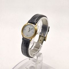 가동품 기독교 디올 Christian Dior 여성용 시계 58.121.2 CD 로고 무늬 문자판 골드 순정미정