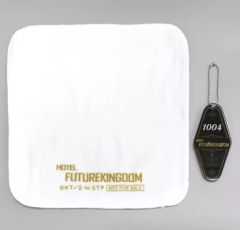 【中古】雑貨 HOTEL FUTURE KINGDOM アメニティ風ミニタオル＆アクリルモーテルキーホルダー 「新テニスの王子様 氷帝vs立海 Game of Future Blu-ray＆DVD BOX 特装限定版」 A-on STORE購入特典